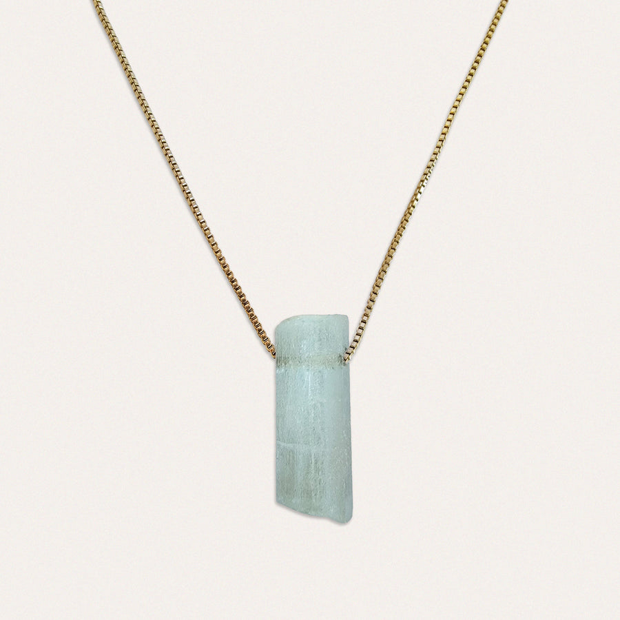 Origins Aquamarine Pendant